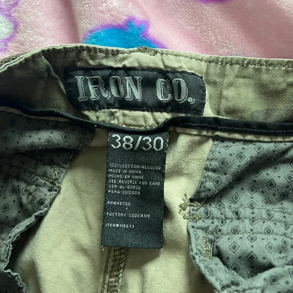 Y2K Iron Co. Green Camo Cargo Pants 38/30 Gorpcore Utility Skater Streetwear